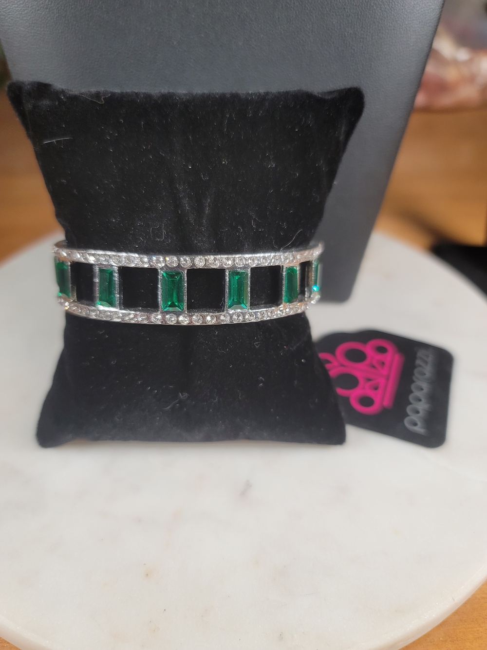 paparazzi Green and White Crystal Cuff Bracelet